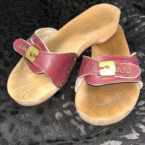 Vintage 1960s Style Burgundy Leather & Wood Slide Sandals